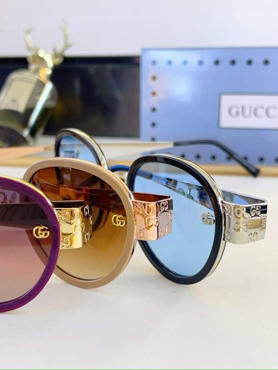 Picture of Gucci Sunglasses _SKUfw80048780fw